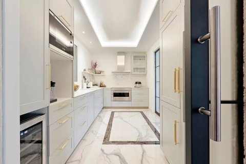 Apartamento en venta en Barcelona, España 3 dormitorios, No. 140948 - foto 16