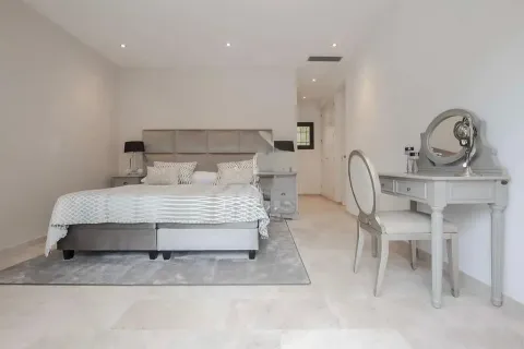 Сasa en venta en Santa Cristina d'Aro, Gerona, España 4 dormitorios, No. 140947 - foto 10