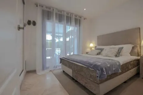 Сasa en venta en Santa Cristina d'Aro, Gerona, España 4 dormitorios, No. 140947 - foto 9