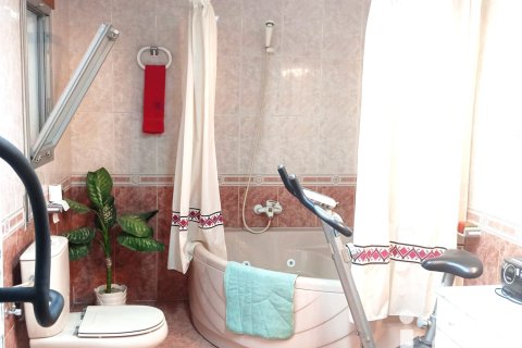 Talo myytävänä Mora d'Ebre, Tarragona, Espanja, 3 makuuhuonetta, 490 m2 No. 153221 - kuva 21