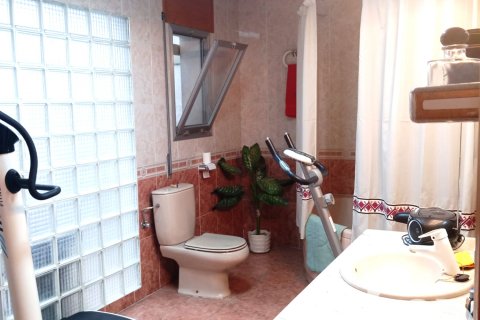 Talo myytävänä Mora d'Ebre, Tarragona, Espanja, 3 makuuhuonetta, 490 m2 No. 153221 - kuva 20