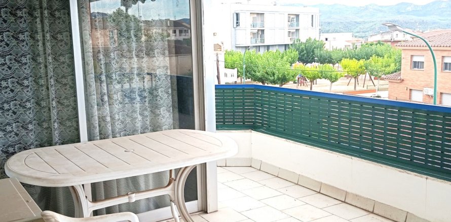 Talo Mora d'Ebre, Tarragona, Espanja 3 makuuhuonetta, 490 m2 No. 153221