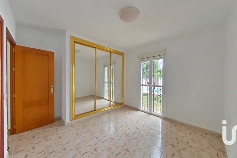 Продажа дома в Чиклана-де-ла-Фронтера, Кадис, Испания 3 спальни, 131м2 №153222 - фото 29