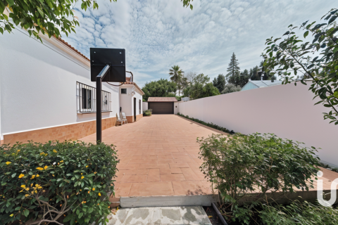 Продажа дома в Чиклана-де-ла-Фронтера, Кадис, Испания 3 спальни, 131м2 №153222 - фото 3