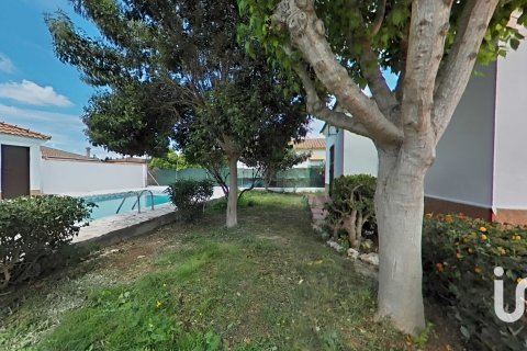 Продажа дома в Чиклана-де-ла-Фронтера, Кадис, Испания 3 спальни, 131м2 №153222 - фото 5