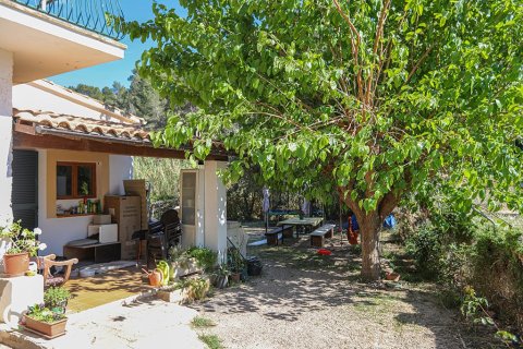 Villa till salu i Sant Elm, Mallorca, Spanien 6 sovrum, 180 kvm. Nr. 147799 - foto 10