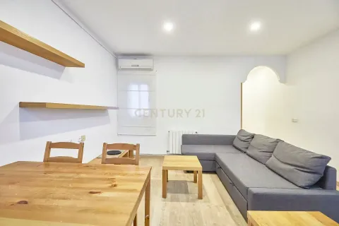 Apartment for sale in Barcelona, Spain 1 bedroom, 47 sq.m. No. 166960 - photo 13