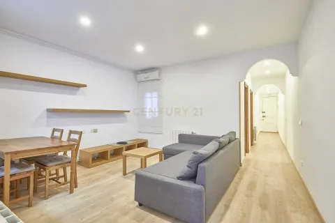 Apartment for sale in Barcelona, Spain 1 bedroom, 47 sq.m. No. 166960 - photo 2