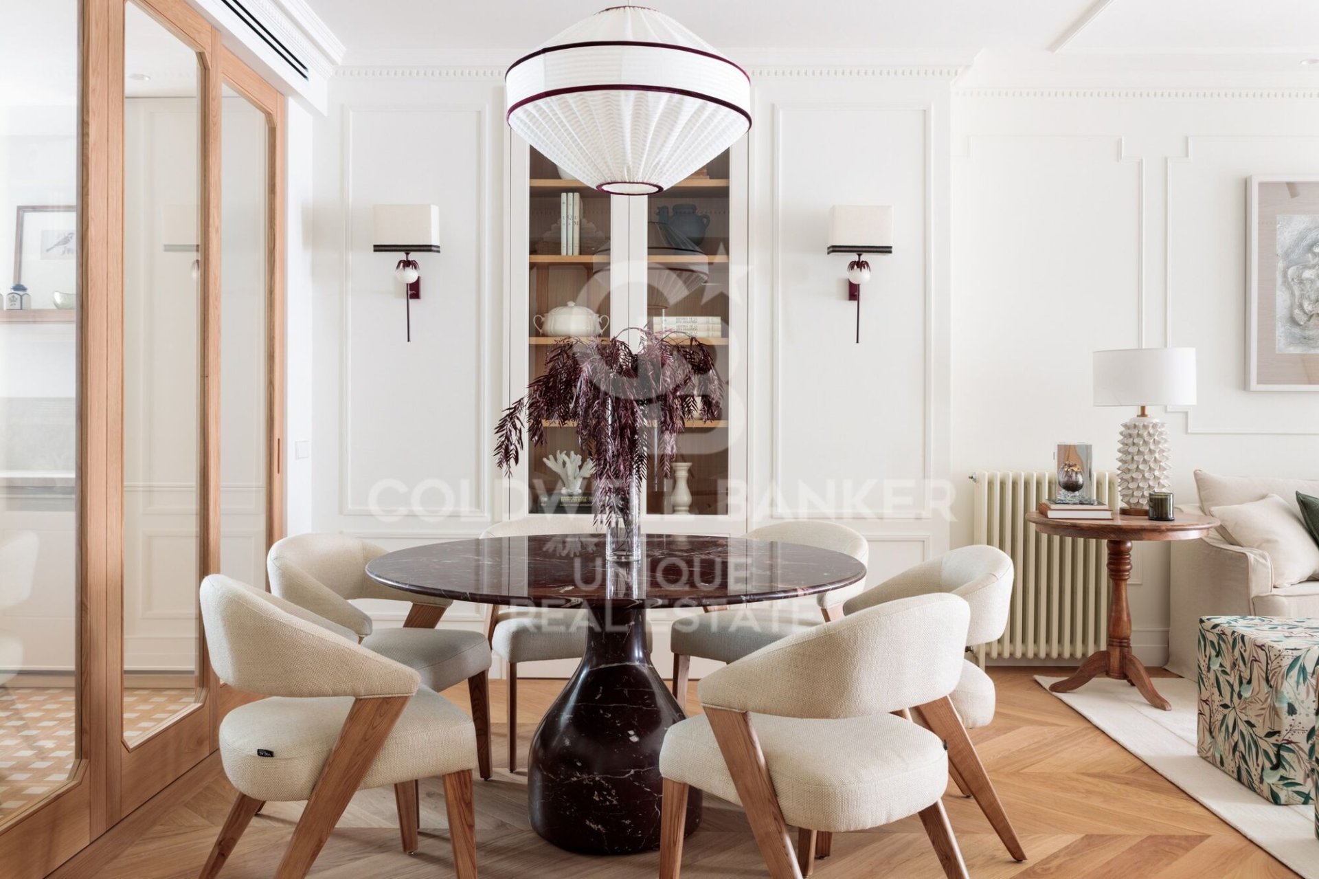Appartamento a Madrid, Spagna 3 camere da letto, 230 mq. N° 178883