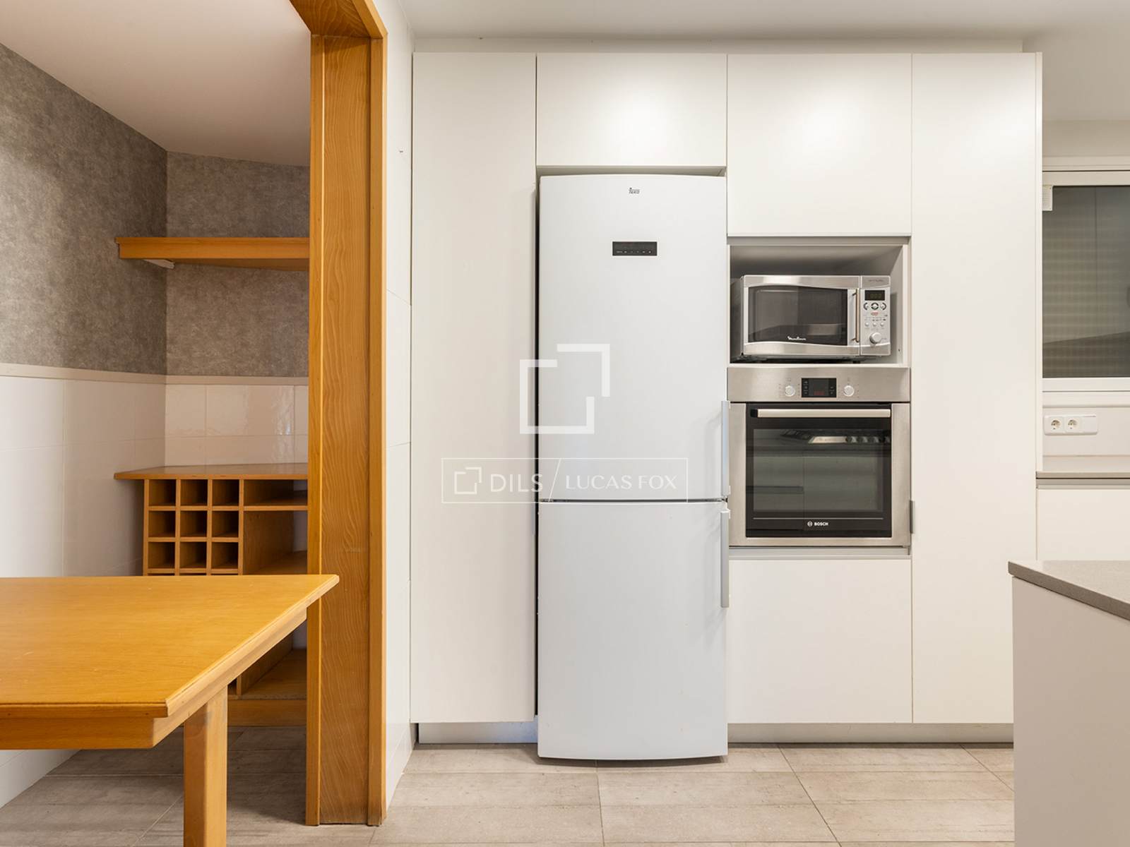 Dzīvoklis Barcelona, Spānijā 4 istabas, 130 m2 Nr. 150558