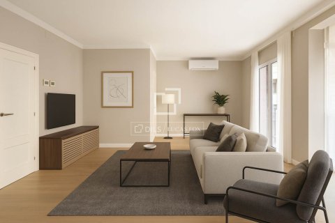 Apartment à vendre à Barcelona, Espagne, 4 chambres, 130 m2 No. 150558 - photo 3