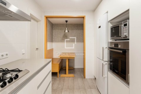 Apartment à vendre à Barcelona, Espagne, 4 chambres, 130 m2 No. 150558 - photo 15