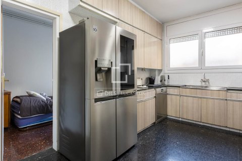 Dzīvoklis pārdošanā Barcelona, Spānijā 5 istabas, 190 m2 Nr. 150556 - attēls 18