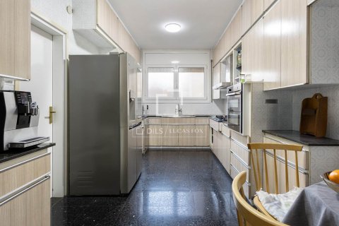 Dzīvoklis pārdošanā Barcelona, Spānijā 5 istabas, 190 m2 Nr. 150556 - attēls 16