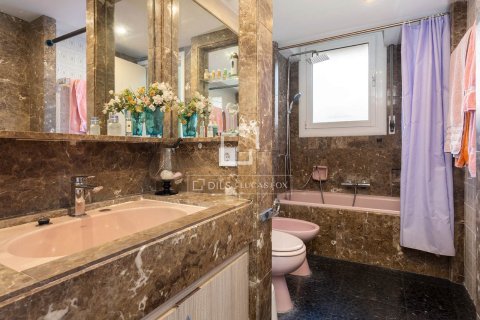 Dzīvoklis pārdošanā Barcelona, Spānijā 5 istabas, 190 m2 Nr. 150556 - attēls 30