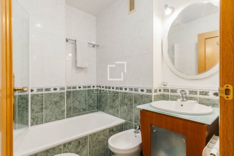 Penthouse w Barcelona, Hiszpania 4 sypialnie, 127 mkw. nr 150555 – zdjęcie 30