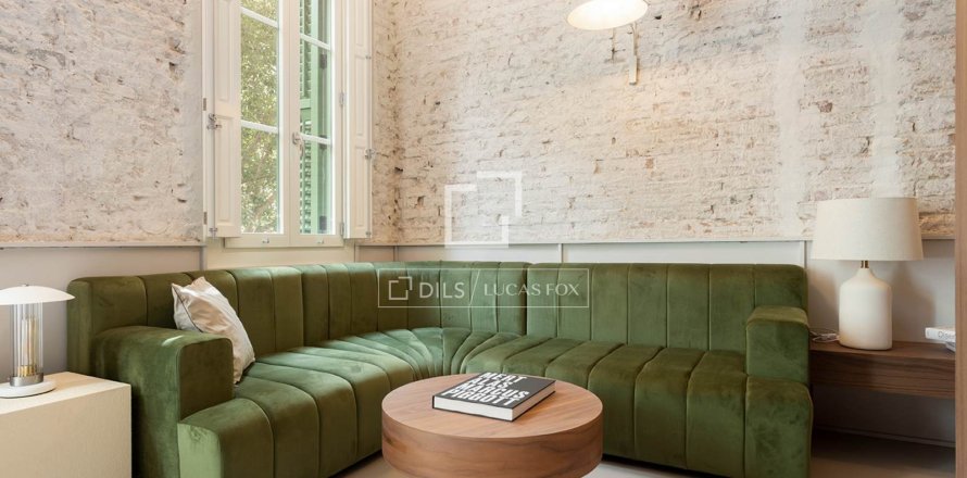 Apartment à Barcelona, Espagne 2 chambres, 54 m2 No. 150552