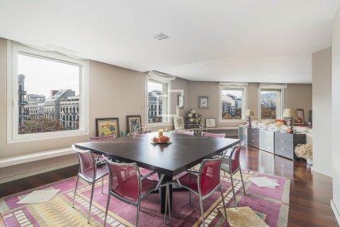 Apartment à vendre à Barcelona, Espagne, 3 chambres, 230 m2 No. 150554 - photo 8