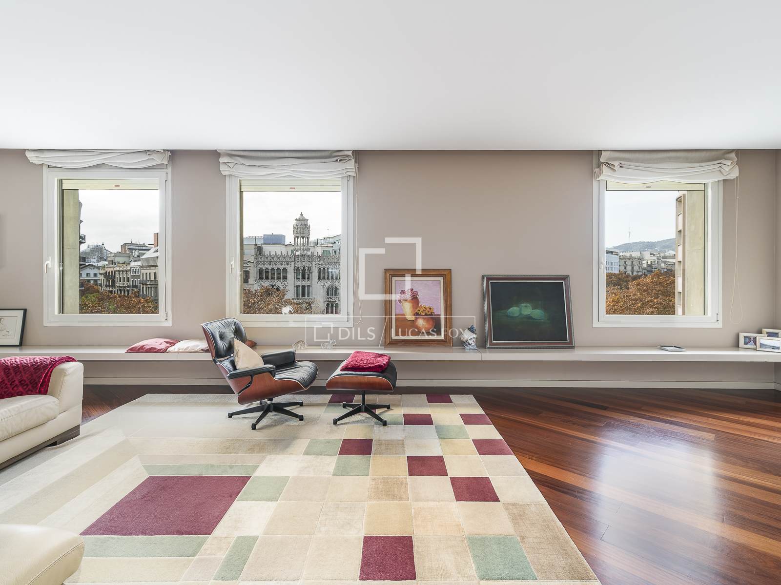 Apartment in Barcelona, Spain 3 bedrooms, 230 sq.m. No. 150554