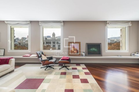 Apartment à vendre à Barcelona, Espagne, 3 chambres, 230 m2 No. 150554 - photo 3