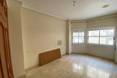 Apartment for sale Torrevieja, Alicante, Spain 4 bedrooms, 152 sq.m. No. 113189 - photo 6