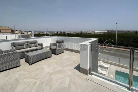 Villa pārdošanā Los Altos, Alicante, Spānijā 3 istabas, 192 m2 Nr. 146886 - attēls 2