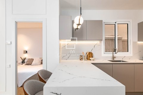 Apartment à vendre à Barcelona, Espagne, 2 chambres, 80 m2 No. 164621 - photo 25