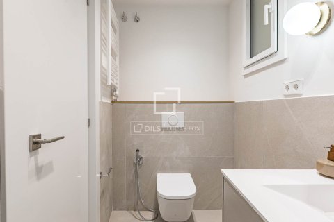 Apartment à vendre à Barcelona, Espagne, 2 chambres, 80 m2 No. 164621 - photo 17