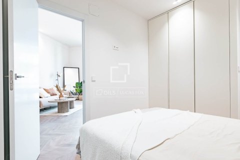 Apartment à vendre à Barcelona, Espagne, 2 chambres, 80 m2 No. 164621 - photo 22