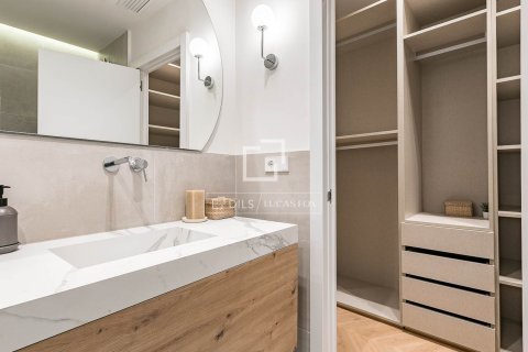 Apartment à vendre à Barcelona, Espagne, 2 chambres, 80 m2 No. 164621 - photo 10