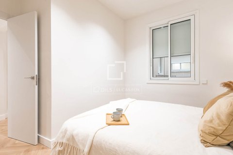 Apartment à vendre à Barcelona, Espagne, 2 chambres, 80 m2 No. 164621 - photo 12