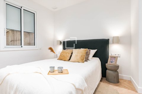 Apartment à vendre à Barcelona, Espagne, 2 chambres, 80 m2 No. 164621 - photo 4