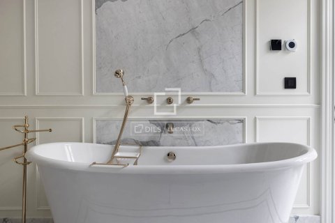 Apartment à vendre à Barcelona, Espagne, 4 chambres, 275 m2 No. 164620 - photo 26