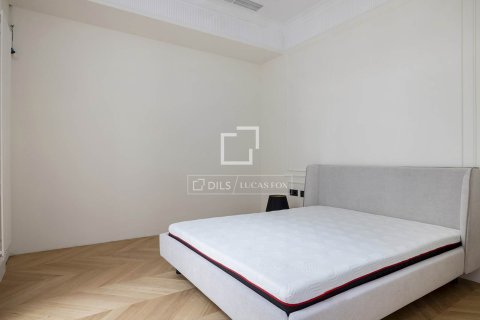 Apartment à vendre à Barcelona, Espagne, 4 chambres, 275 m2 No. 164620 - photo 12