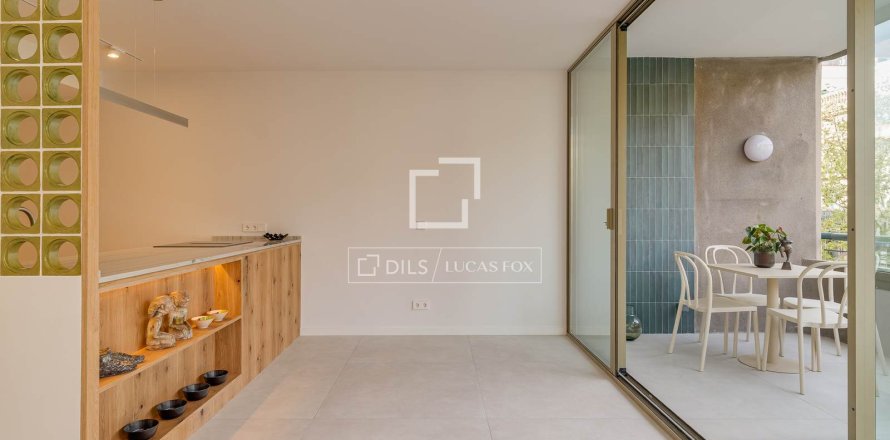 Квартира в Барселона, Испания 3 спальни, 133м2 №164625