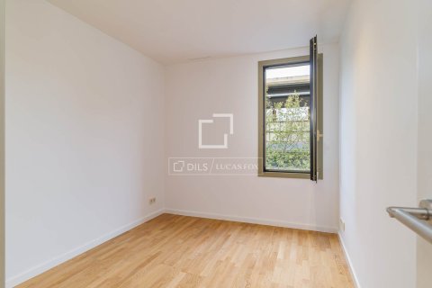 Продажа квартиры в Барселона, Испания 3 спальни, 133м2 №164625 - фото 24