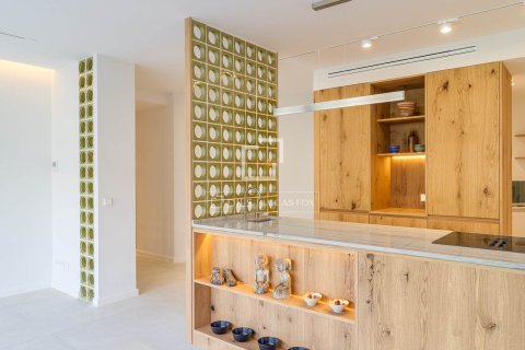 Продажа квартиры в Барселона, Испания 3 спальни, 133м2 №164625 - фото 4