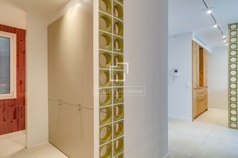 Продажа квартиры в Барселона, Испания 3 спальни, 133м2 №164625 - фото 18