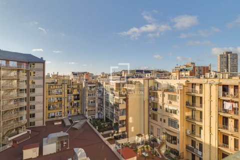 Lägenhet till salu i Barcelona, Spanien 2 sovrum, 62 kvm. Nr. 164623 - foto 5