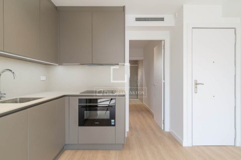 Lägenhet till salu i Barcelona, Spanien 2 sovrum, 62 kvm. Nr. 164623 - foto 9