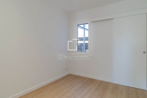 Lägenhet till salu i Barcelona, Spanien 2 sovrum, 62 kvm. Nr. 164623 - foto 10