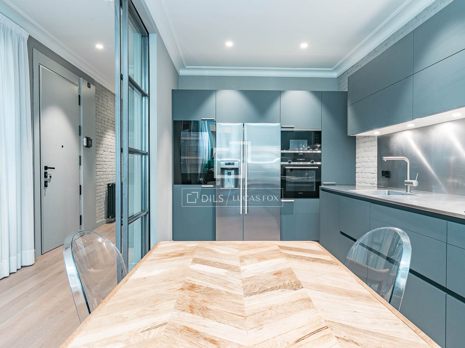 Apartamento en Barcelona, España 3 dormitorios, 209 m2 No. 164622