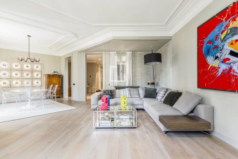 Dzīvoklis pārdošanā Barcelona, Spānijā 3 istabas, 209 m2 Nr. 164622 - attēls 22