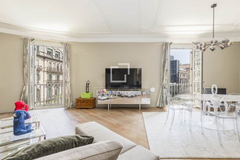 Dzīvoklis pārdošanā Barcelona, Spānijā 3 istabas, 209 m2 Nr. 164622 - attēls 18