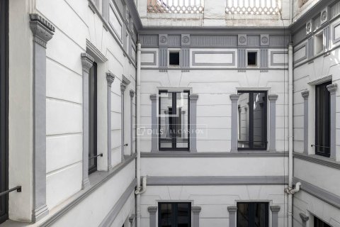 Продажа квартиры в Барселона, Испания 3 спальни, 183м2 №164626 - фото 25