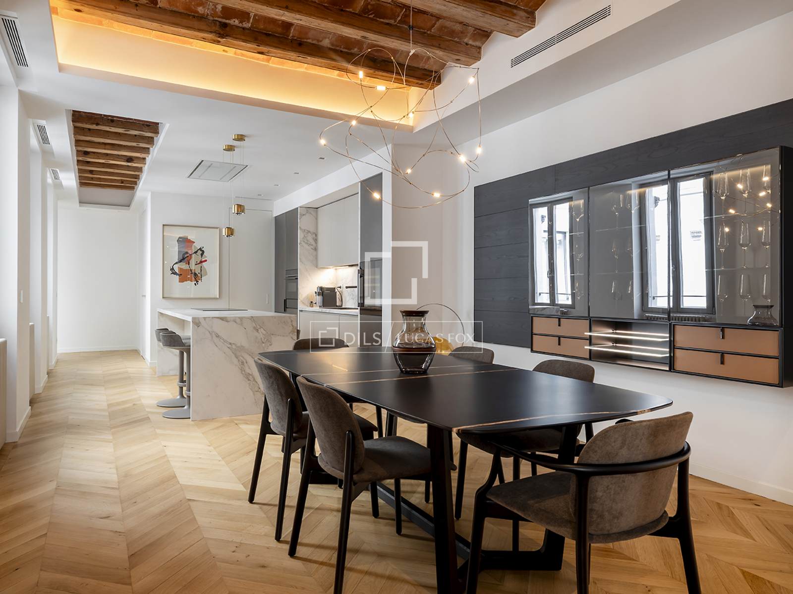 Huoneisto Barcelona, Espanja 3 makuuhuonetta, 183 m2 No. 164626