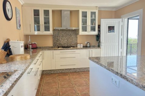 Villa en venta en Gea Y Truyols, Murcia, España 4 dormitorios, 420 m2 No. 161535 - foto 27