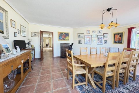 Villa en venta en Gea Y Truyols, Murcia, España 4 dormitorios, 420 m2 No. 161535 - foto 23