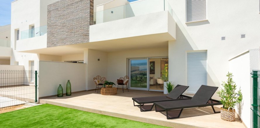 Bungalow à Algorfa, Alicante, Espagne 2 chambres, 74 m2 No. 187390