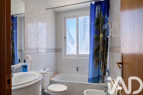House for sale in Sant Pere de Vilamajor, Barcelona, Spain 5 bedrooms, 276 sq.m. No. 188238 - photo 21